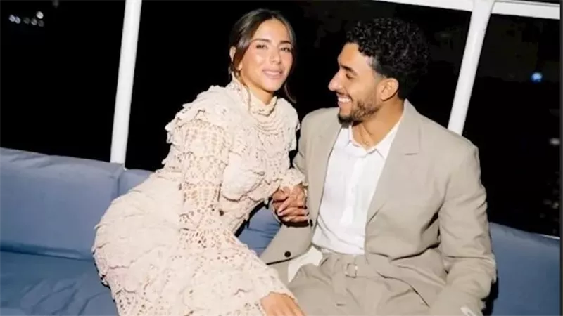 بعد الاحتفال بعقد قرانهما.. من هى جيلان الجباس زوجة عمر مرموش؟