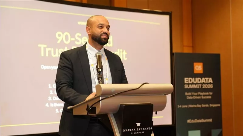 جامعة الجلالة تشارك في قمة QS EduData Summit 2026 بسنغافورة