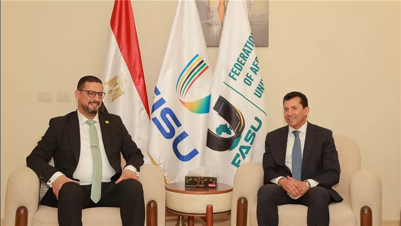 الجامعة البريطانية في مصر تستقبل وزير الرياضة الليبي لبحث التعاون في برامج التعليم الرياضي
