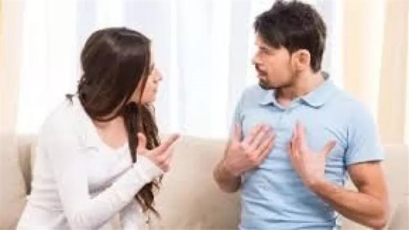 مش عايز ينضف الشقة ويغسل الأطباق.. نرمين تطلب خلع زوجها في محكمة الأسرة