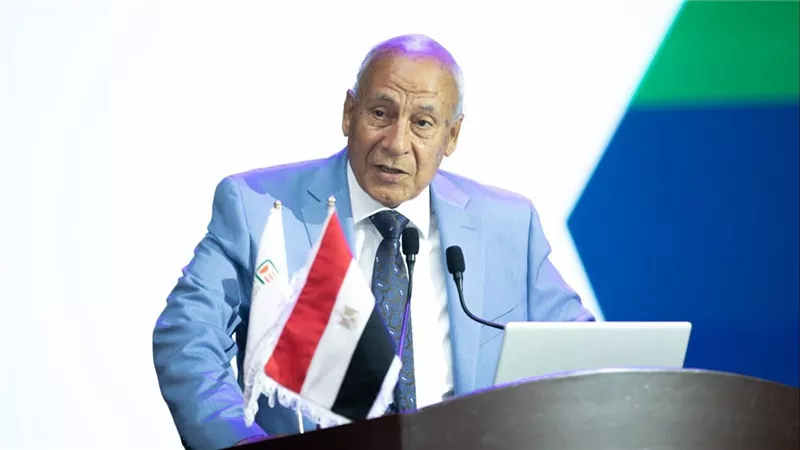 القلا: شراكة البنك الأهلي المصري تمثل نقطة انطلاق جديدة لإنشاء أكثر من 100 مدرسة في 100 مركز بمختلف المحافظات