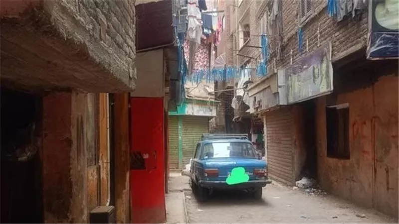 تفاصيل مأساوية في العثور على جثة فتاة فوق سيارة ملاكي بشبرا الخيمة