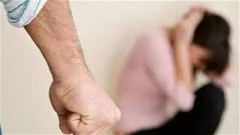 سيدة تتهم برلمانيا بخطف زوجها وهتك عرضها لارتباطها بشقيقه عرفيًا في مطروح