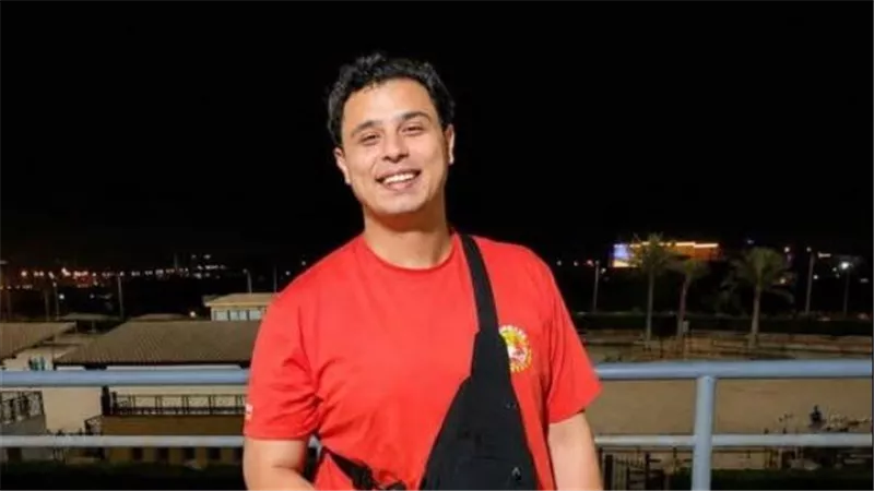 سلم نفسه للشرطة.. سقوط قائد السيارة المتسببة في مصرع الفنان كريم عبد العليم 