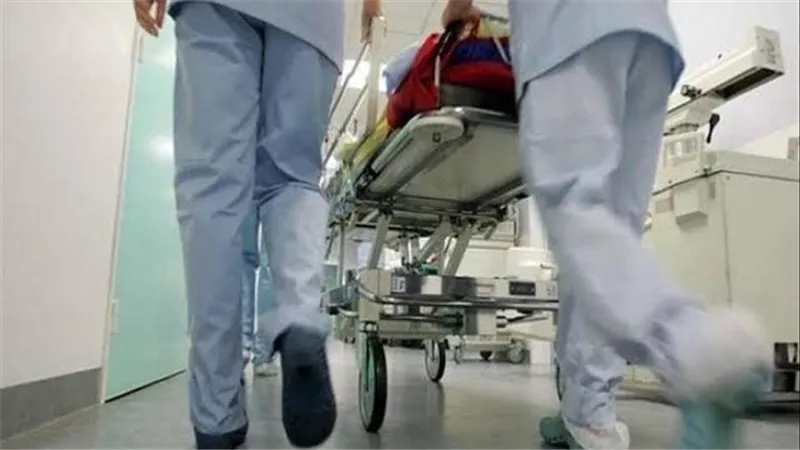وجبة شاورما من مطعم سوري شهير.. تفاصيل تسمم أسرة كاملة وحجز أفرادها بحميات العباسية