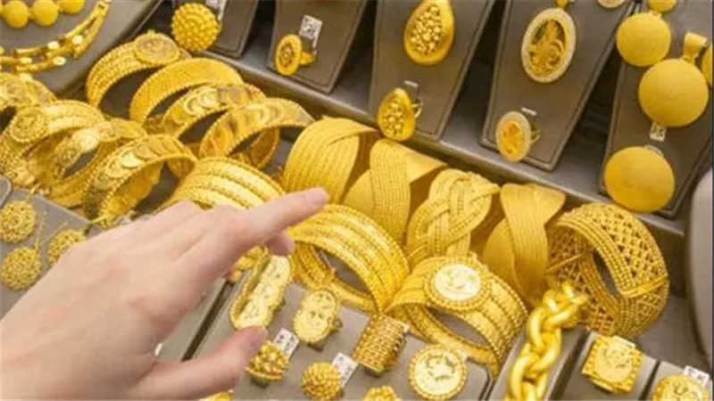 سعر الذهب اليوم الخميس 4-6-2026 انخفاض جديد