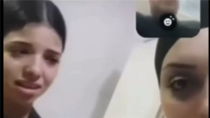 لقطات صادمة .. تفاصيل اعتداء سيدة على طفلتي زوجها خلال مكالمة فيديو  | شاهد