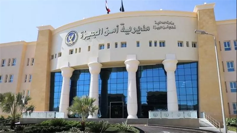 60 غرزة.. تفاصيل مأساوية في الاعتداء على شاب دافع عن دواء والدته بأكتوبر