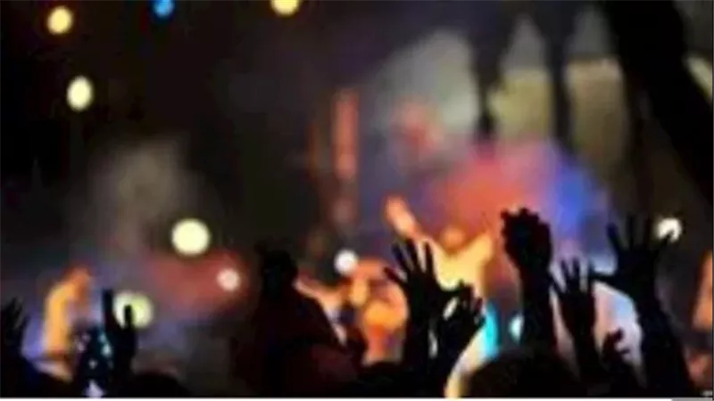 فيلا مشبوهة.. تفاصيل الحكم على 25 متهمًا في قضية حفل أكتوبر