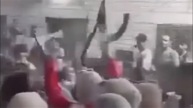  بعد وفاة سيدتين ... فيديو رقص فتيات بالرشاشات في قنا يثير الغضب | شاهد