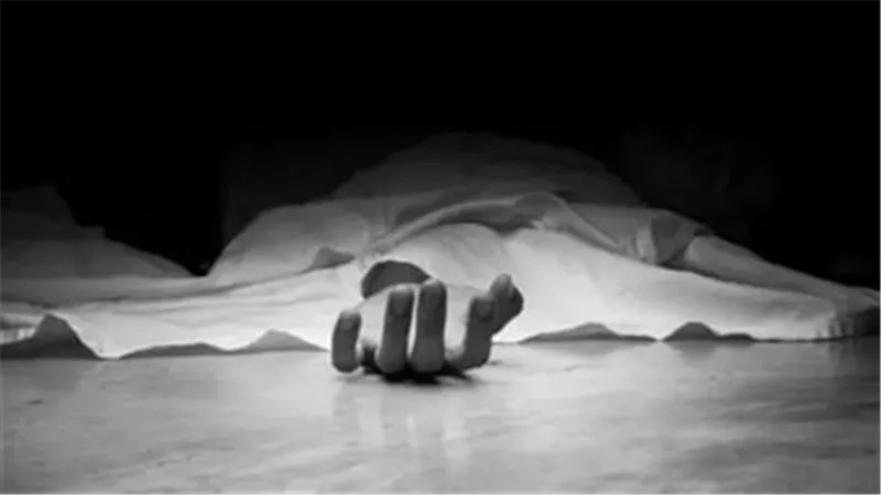 علاقة غير شرعية وابتزاز بمقاطع.. كشف لغز مقتل مُسن على يد شقيقتين ببني سويف