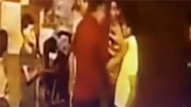ضرب ابني.. تفاصيل ضبط المتهم بالاعتداء على طالب بالدقهلية | فيديو