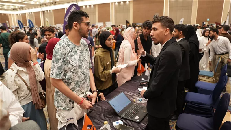 125 جامعة تستعرض أبرز الفرص التعليمية في 