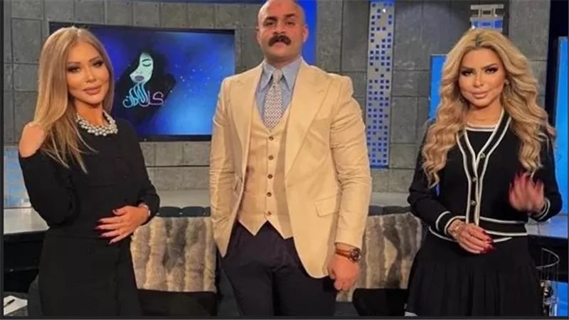 لابسين باروكة ومينفعش يكونوا مذيعين.. تفاصيل إحالة بلوجر للمحاكمة بتهمة التشهير بمذيعتين سوريتين بقناة النهار