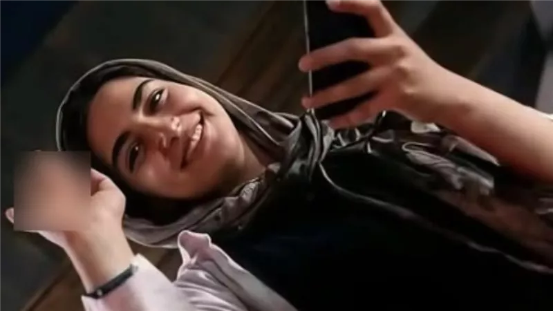 اكسر للبنت ضلع يطلعلها 24.. فيديو قديم لـ