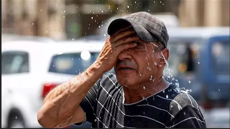 موجة جديدة.. الأرصاد تحذر من حالة الطقس غدا الأحد 9-8-2026