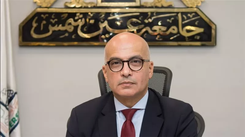 جامعة عين شمس توقع اتفاقًا تاريخيًا لإنشاء أول فرع دولي لجامعة إكستر البريطانية في مصر