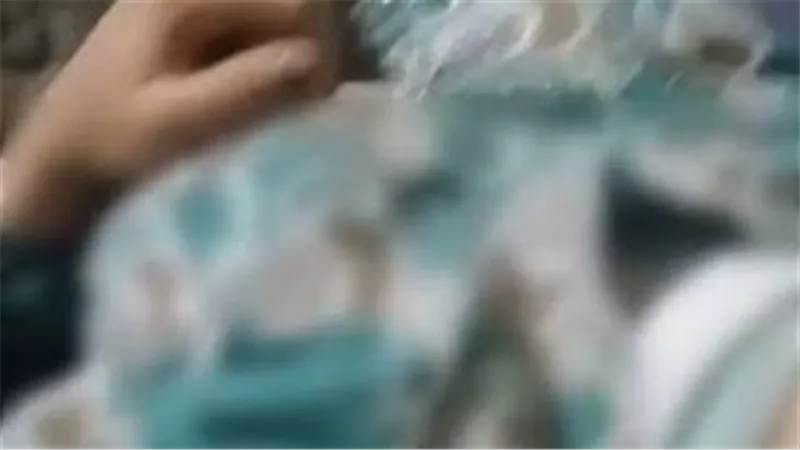 عاوزة أخلف يا عم عزوز.. تفاصيل صادمة عن الفيديوهات المسربة لدجال الجيزة | شاهد