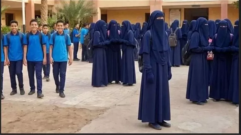 نقاب للبنات.. أول تحرك من تعليم قنا بعد منشور مثير للجدل بمدرسة إعدادية