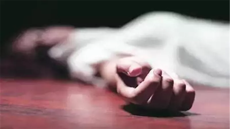 علاقة عاطفية وشات على الموبايل.. تفاصيل مأساوية في مقتل قاصر على يد والدها بالوراق