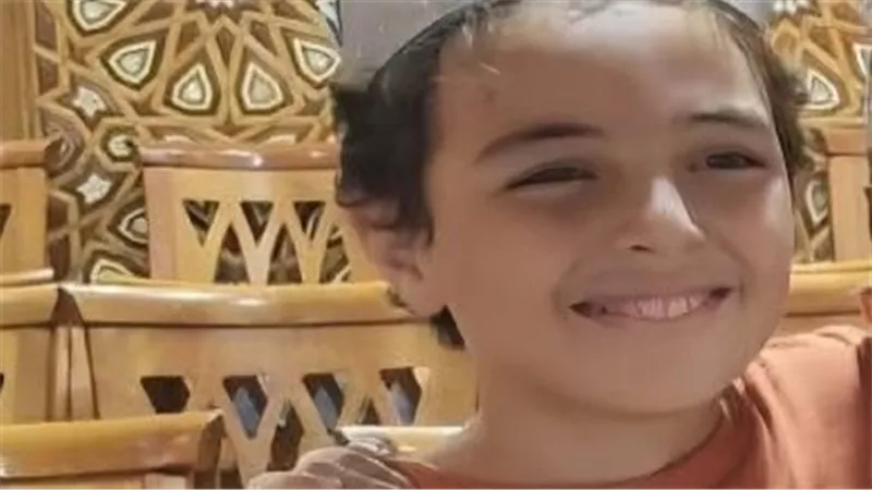 ضبط مدير الفرع والمسؤول عن الصيانة.. تطورات جديدة في مأساة مصرع طفل بسوبر ماركت مدينة نصر