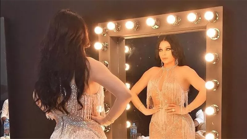 فستان جولد.. هيفاء وهبي تثير الجدل في أحدث ظهور | فيديو