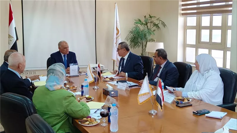 مجلس جامعة مصر الجديدة NEU يعقد أول اجتماعاته للعام الجامعي 2026/2027