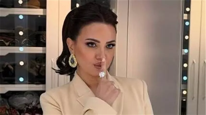صورها من زاوية خفية ونشرها بتعليق مسيء.. تفاصيل ضبط وإخلاء سبيل المتهم بانتهاك خصوصية ريهام عبدالغفور