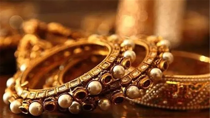 سعر الذهب اليوم الجمعة 28-8-2026 تحرك جديد