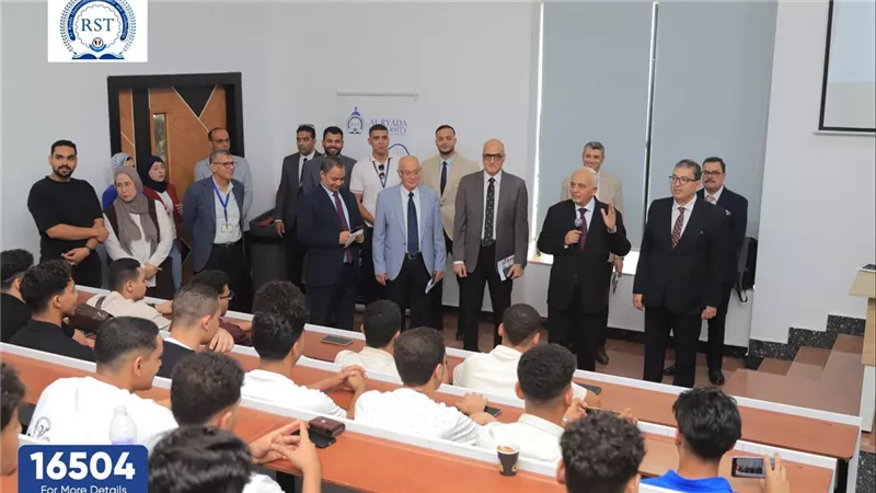 رئيس جامعة الريادة يتفقد الكليات في أول يوم دراسة ويوجه رسائل للطلاب (صور)