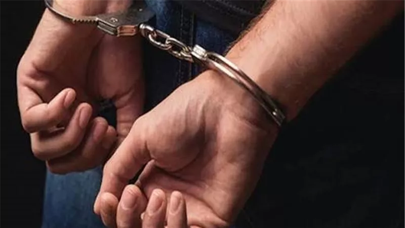 دافع عن زوجته..تفاصيل ضبط المتهم بطعن مالك شركة بالسلام