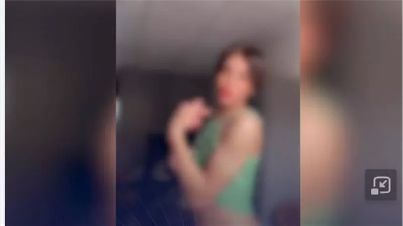 بيلبس هدوم حريمي ويرقص بصورة مبتذلة.. تفاصيل مثيرة في ضبط بلوجر بالدقي | فيديو