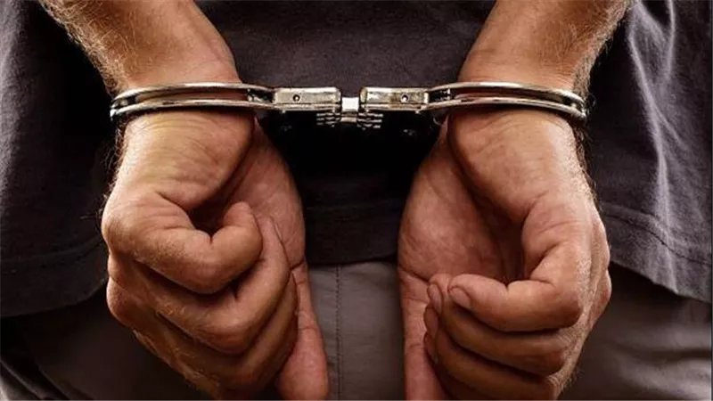 أنهى حياتها جنب بيتها في ظروف غامضة..تفاصيل ضبط المتهم بقتل جدته في قنا