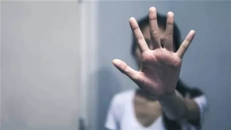 ابتزاز واعتداء تحت التهديد بالسلاح.. تفاصيل سقوط سائقين متهمين بهتك عرض قاصر بالشرقية
