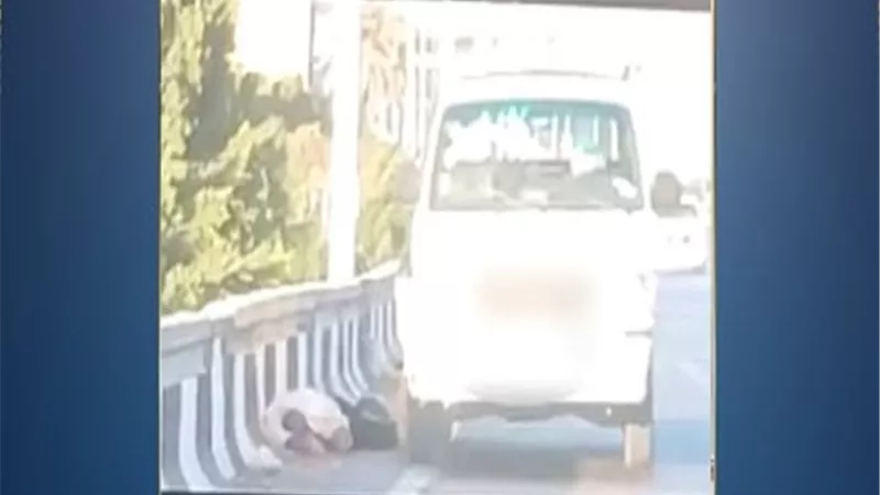 تفاصيل مثيرة.. مكالمة هاتفية تنقذ سائق ميكروباص من تهمة التخلص من جثة مدير حسابات بالجيزة