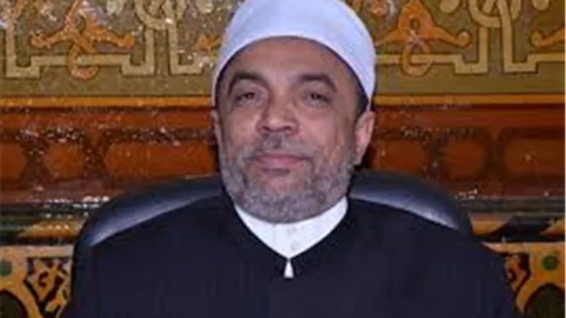 الأوقاف : 76 % من المساجد التزمت بقرار الغلق..  وصلاة الجنازة في المقابر | فيديو 