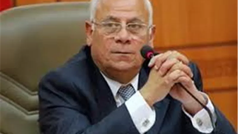 محافظ بورسعيد: السلع التموينية متوافرة والمصانع تعمل على مدار 24 ساعة | فيديو