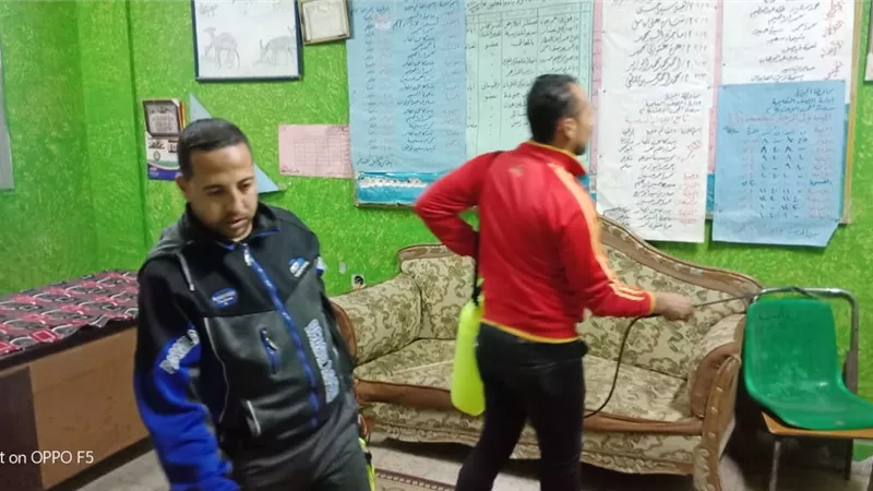مستقبل وطن بالصف يطهر ويعقم قرية الحى والمصالح الحكومية وحملة توعية للأهالى