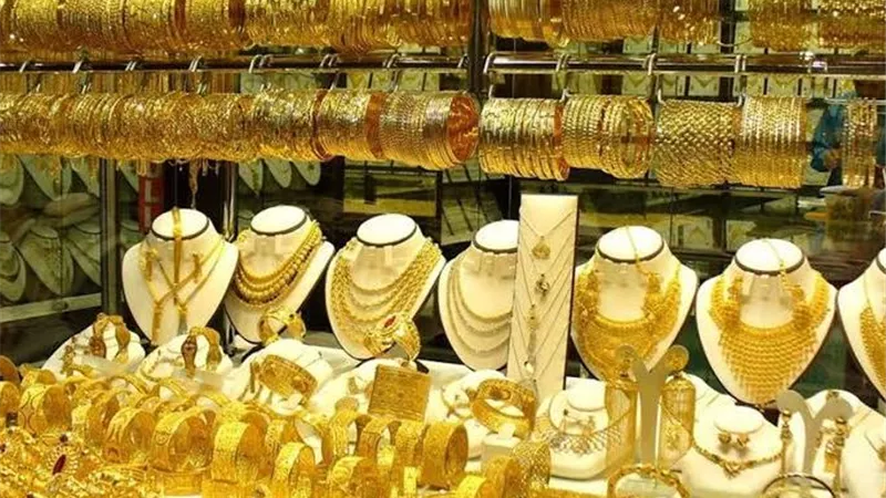 تحرك مفاجيء لسعر الذهب في التعاملات الصباحية 