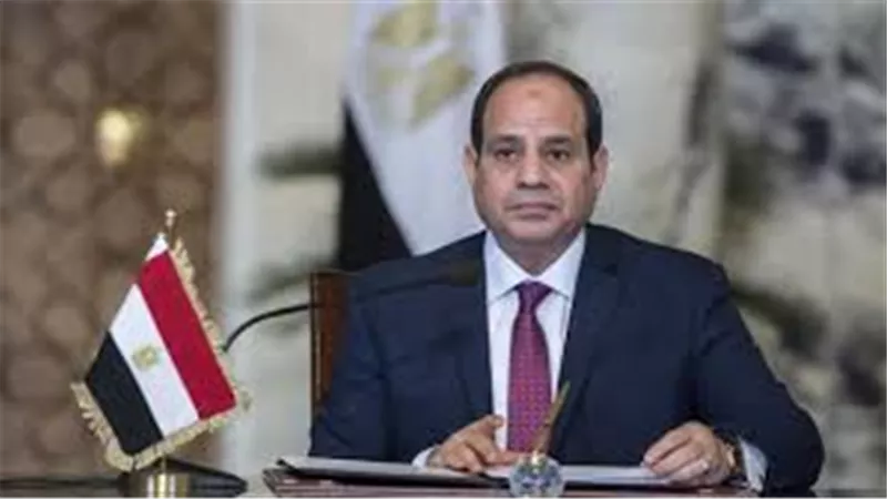 بسام راضي: السيسي وجه بتوفير وحدات ميدانية طبية في مواقع العمل | فيديو 