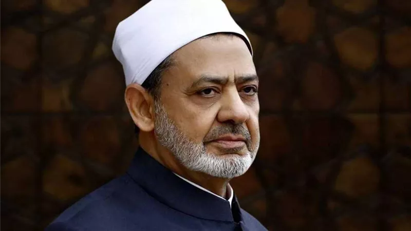 شيخ الأزهر يوجه رسالة إلى المصريين حول كورونا من منزله بالأقصر | فيديو
