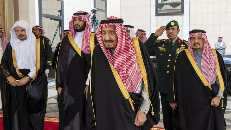 حقيقة إصابة 150 أميرا من العائلة المالكة في السعودية بفيروس كورونا