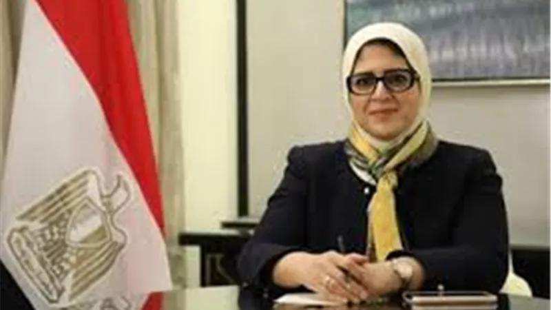 «جابت لهم هسهس» ..الخرباوي يكشف سر هجوم جماعة الإخوان على وزيرة الصحة | فيديو 