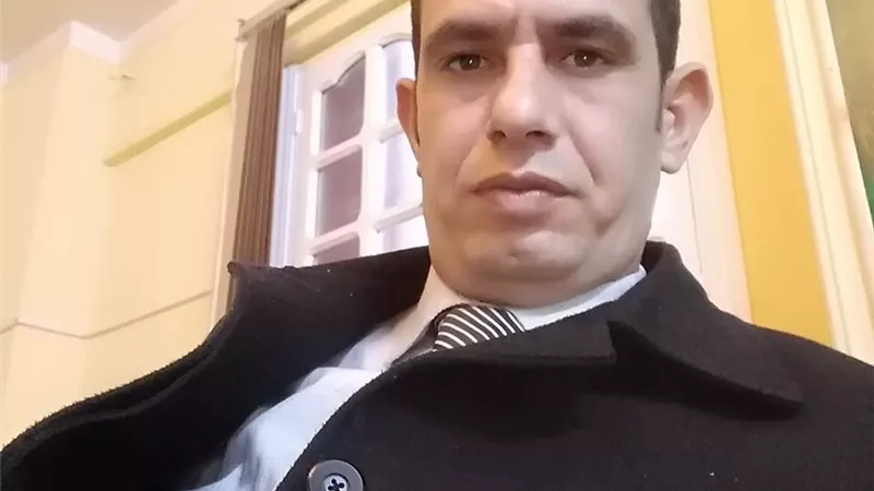 قانونى يطرح مبادرة بتولى قضايا عمال اليوميات والاطقم الطبية وقضاء مصالحهم الحكومية دون مقابل