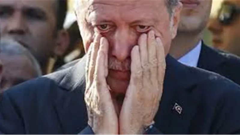 أحمد موسى: أردوغان «الفأر المذعور» يسحب سفينة التنقيب فاتح من شرق المتوسط | فيديو 
