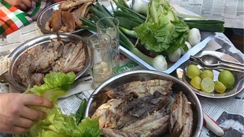 الصحة العالمية تكشف علاقة الفسيخ والرنجة بفرص الإصابة بفيروس كورونا | فيديو 