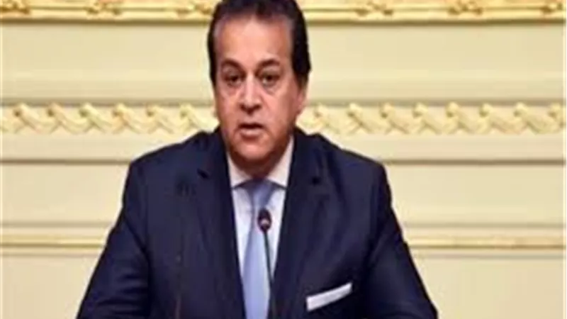 وزير التعليم العالي يكشف تفاصيل قرارات إلغاء امتحانات النقل | فيديو