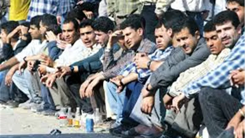 وزير الاتصالات يكشف الأوراق المطلوبة لصرف منحة العمالة غير المنتظمة | فيديو