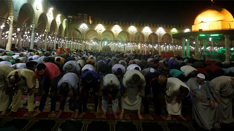 عاجل.. وزارة الأوقاف تعلن نقل صلاة العشاء والتراويح من مسجد عمرو بن العاص وفقا لهذه الضوابط