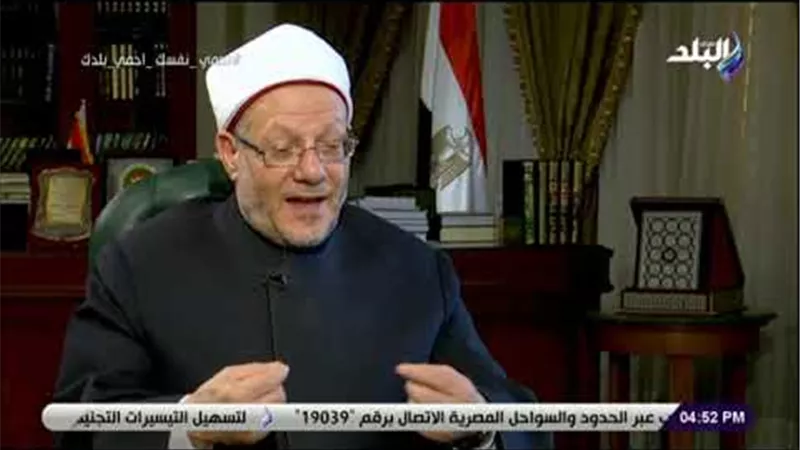 هل يجوز إفطار الأطقم الطبية في مستشفيات العزل الطبي؟ شوقي علام يجيب | فيديو 